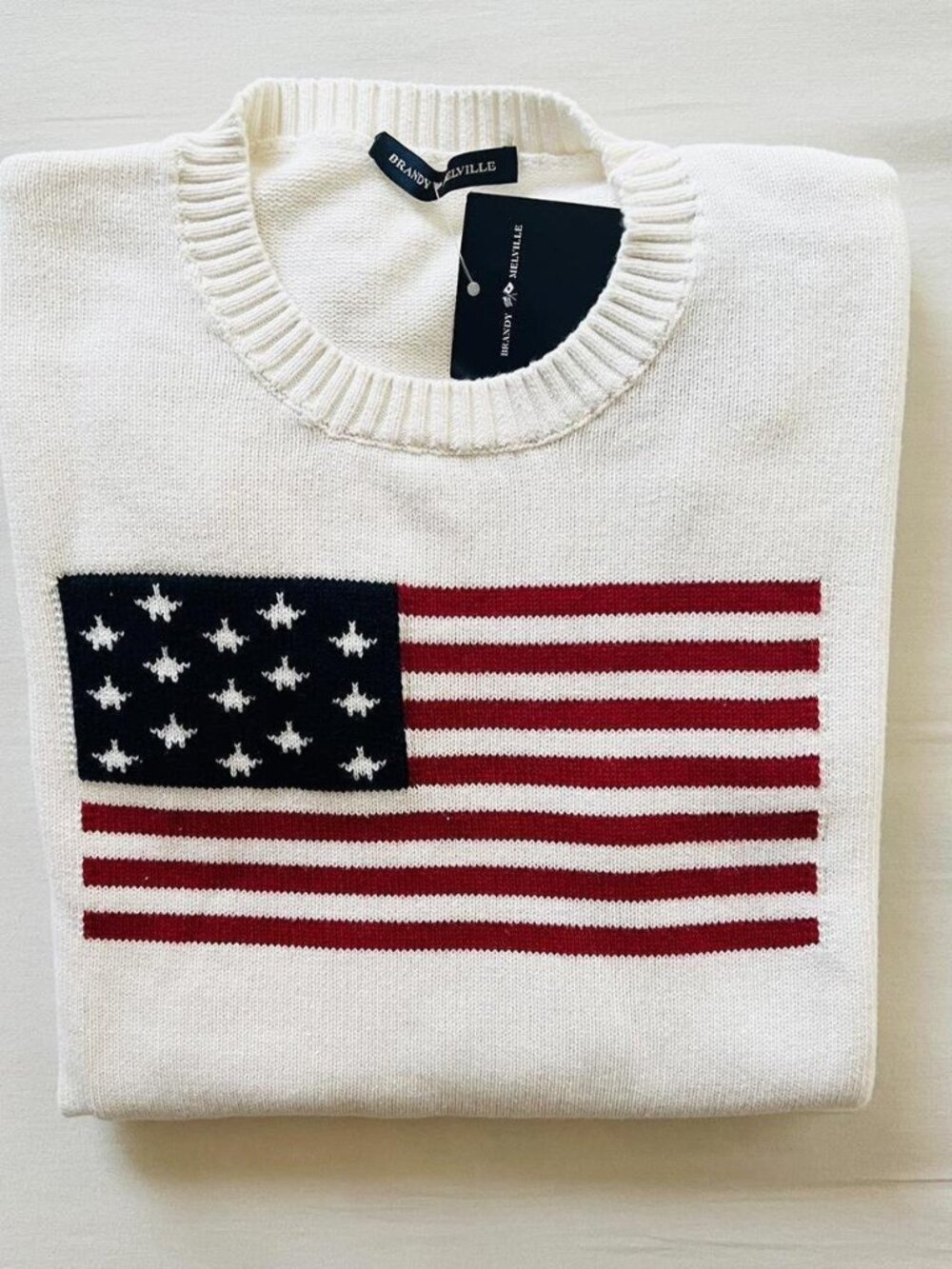 BNWT Brandy Melville-John Galt US American flag Crewneck Sweater 26 x 20.5